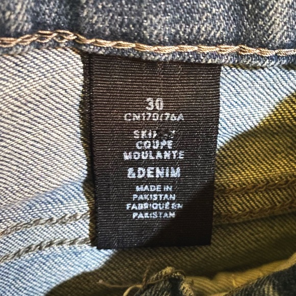H&M Skinny Jeans - Picture 3 of 3